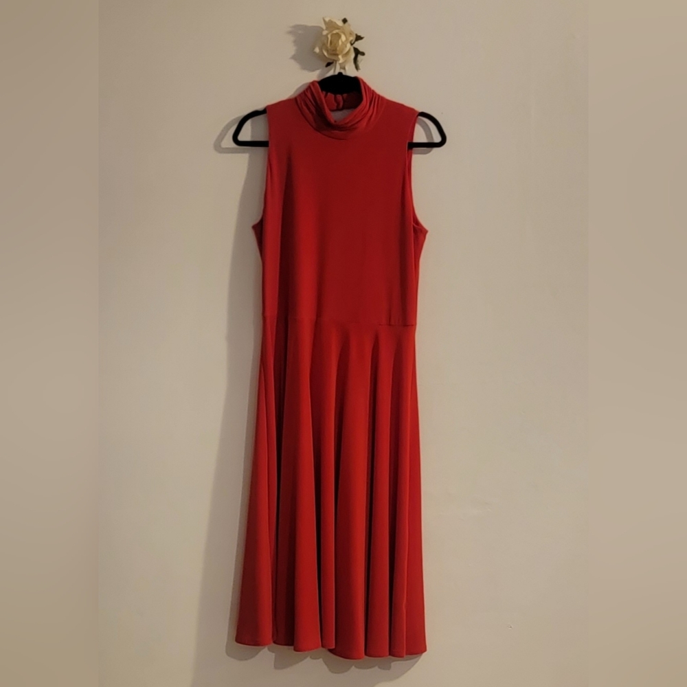 Sleeveless summer dress